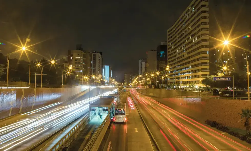 Rumunia buduje nową autostradę: A9 będzie rozpoczynać się w Timișoarze, będzie miała długość 73 kilometrów i będzie kosztować 3 miliardy euro.